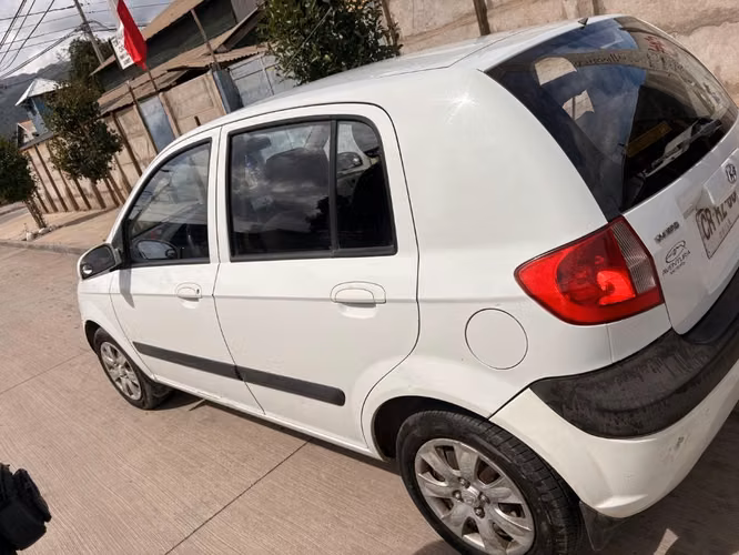 Hyundai getz 2011 1.4 - Imagen 3