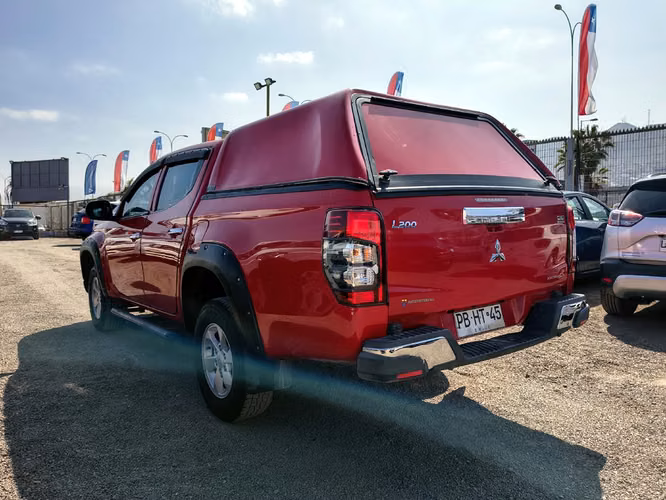 MITSUBISHI L200 2021 - Imagen 5