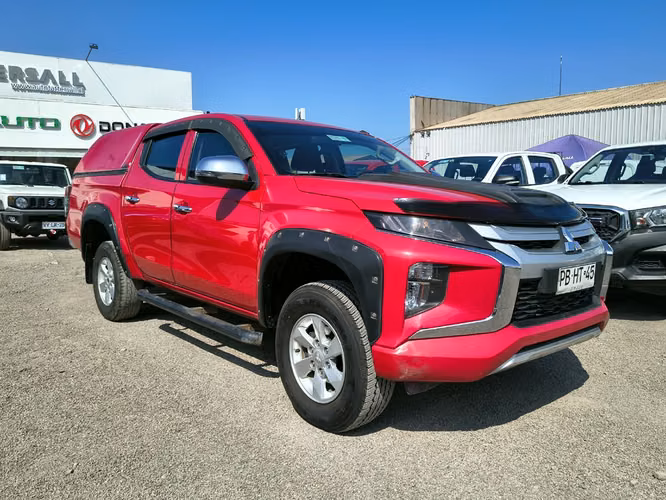 MITSUBISHI L200 2021 - Imagen 3