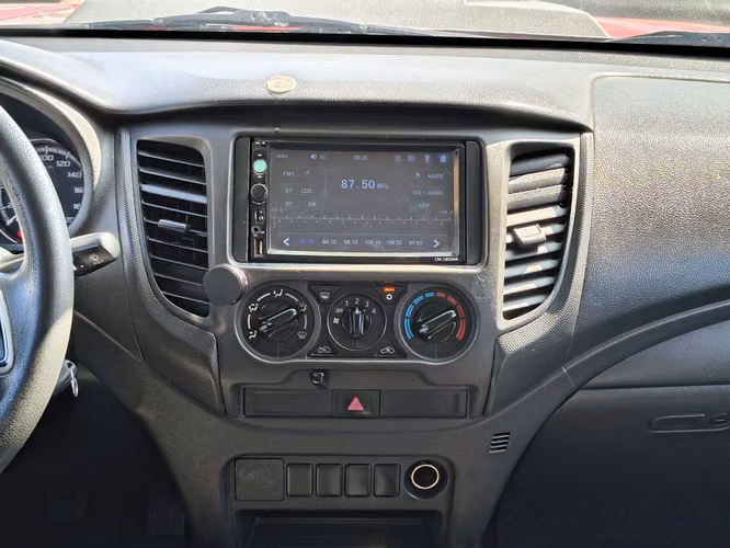 MITSUBISHI L200 2021 - Imagen 17