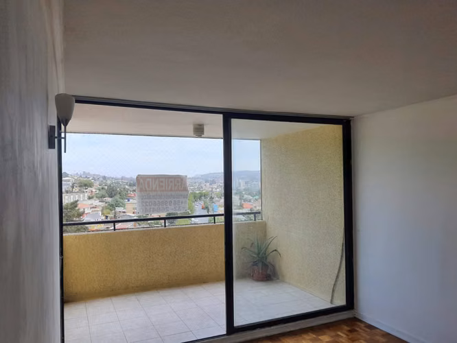 ARRIENDO EXCELENTE DEPARTAMENTO - Imagen 2