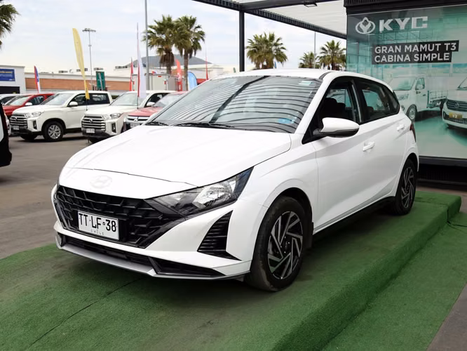 HYUNDAI I20 2025