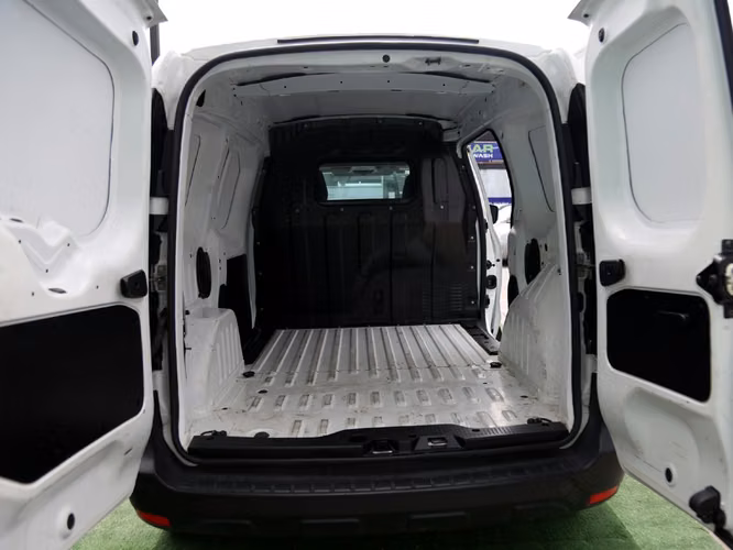 RENAULT EXPRESS 2023