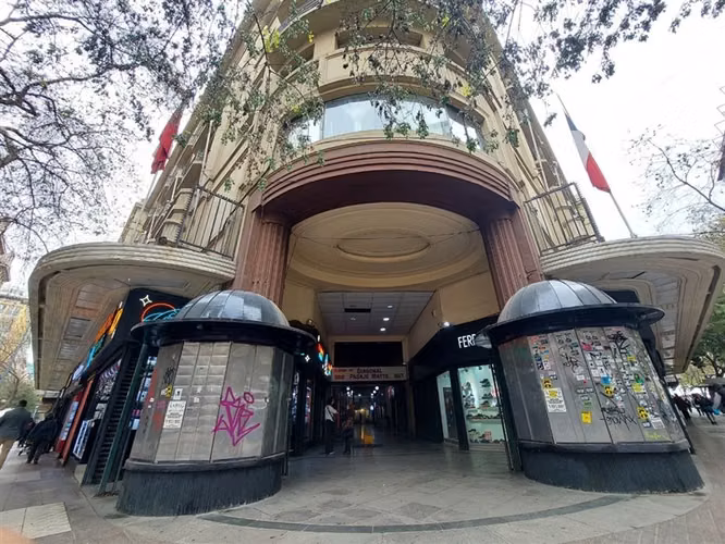 Se Arrienda Local Comercial A Pasos De Plaza De Armas