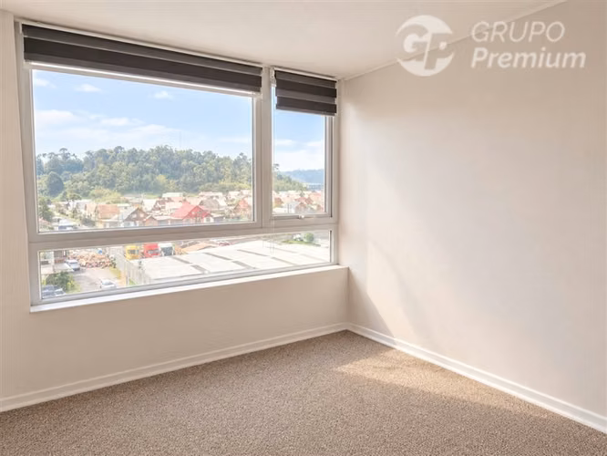 Arriendo Depto 3D 2B en avenida Colón con estacionamiento - Imagen 5