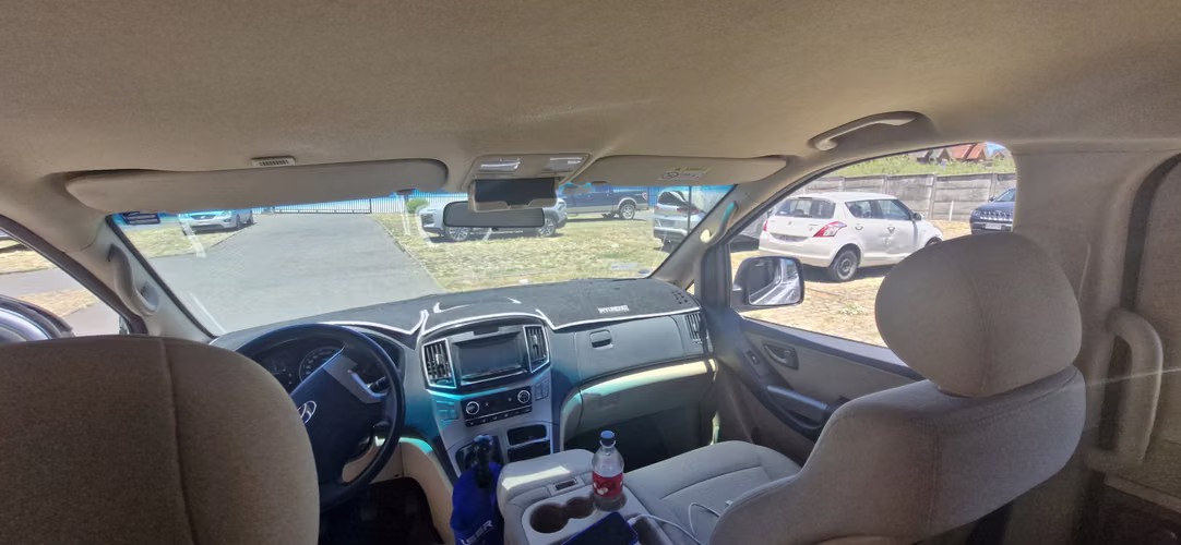 se vende Hyundai h1