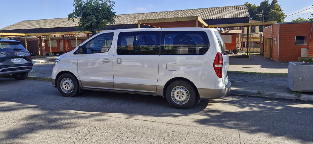 se vende Hyundai h1