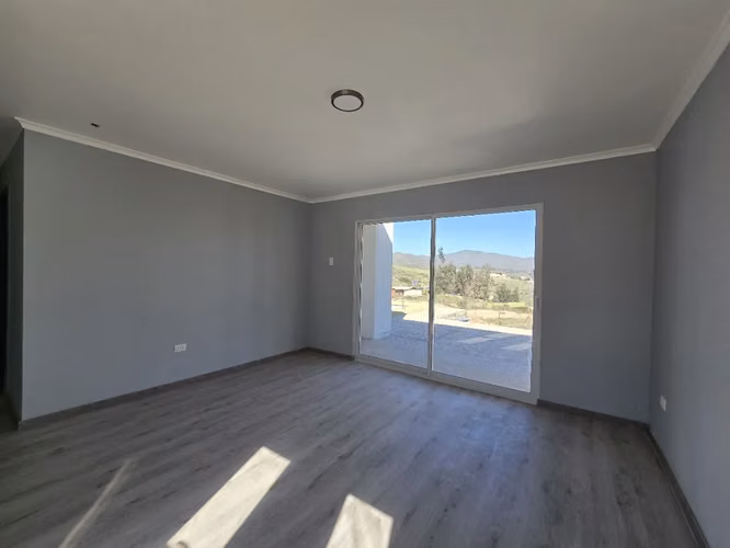 Casa nueva 181 m² con piscina en parcela de 5.322 m² – La Serena - Imagen 5