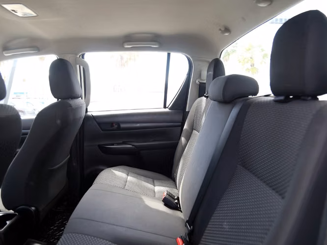 TOYOTA HILUX 2021 - Imagen 14