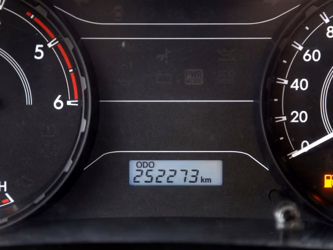 TOYOTA HILUX 2021 - Imagen 19