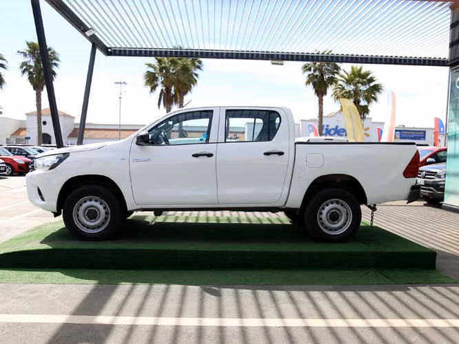 TOYOTA HILUX 2021 - Imagen 9