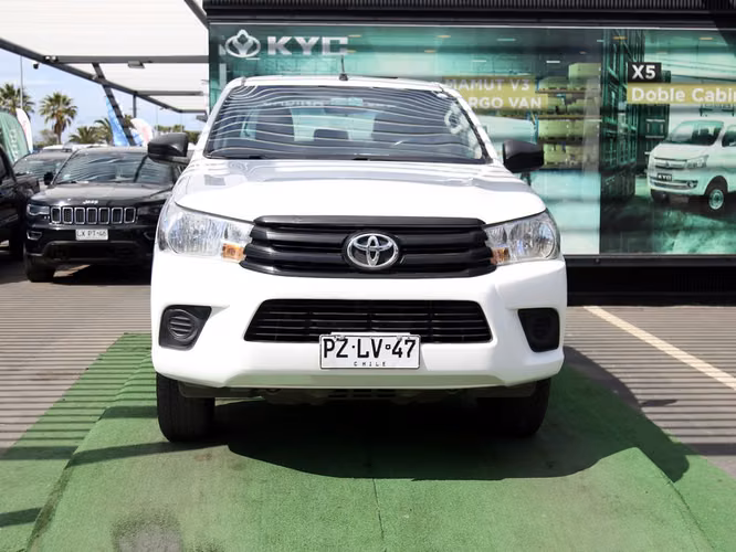 TOYOTA HILUX 2021 - Imagen 2
