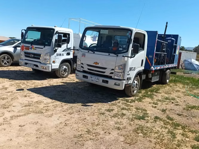 Arriendo camión lubricador - Imagen 4