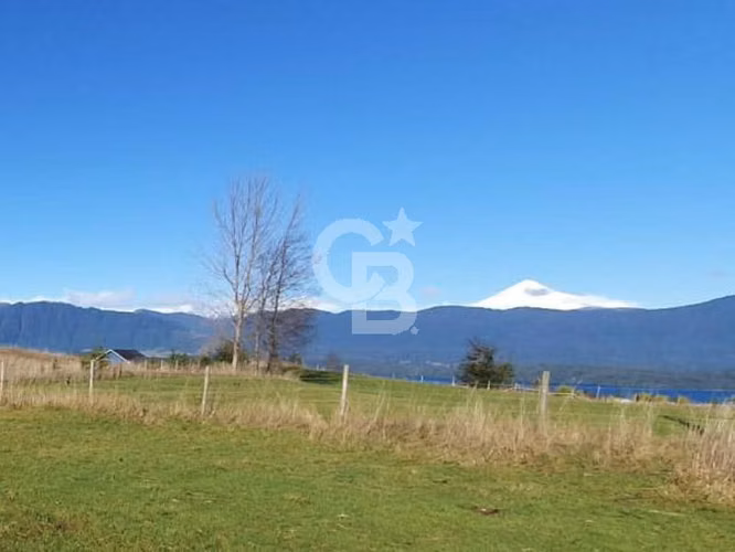 Tu refugio en el sur, con vista a volcanes y Lago Rupanco