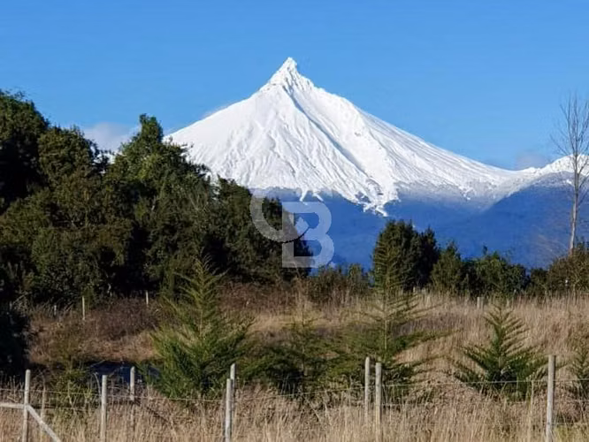Tu refugio en el sur, con vista a volcanes y Lago Rupanco