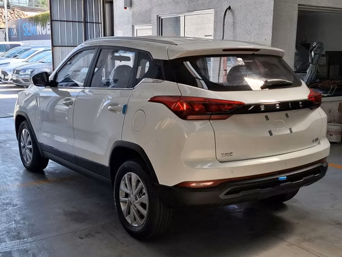 BAIC X35 2027