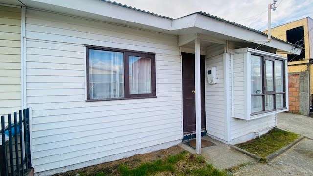 Casa en arriendo de 2 dorm y 1 baño amoblada. en Natales