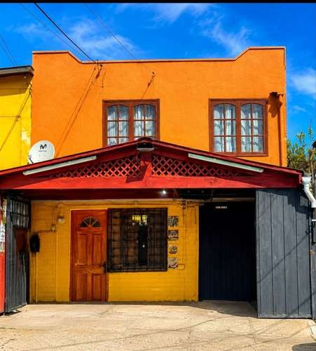 Se Vende Amplia Casa 4D/2B Sector Las Compañías La Serena