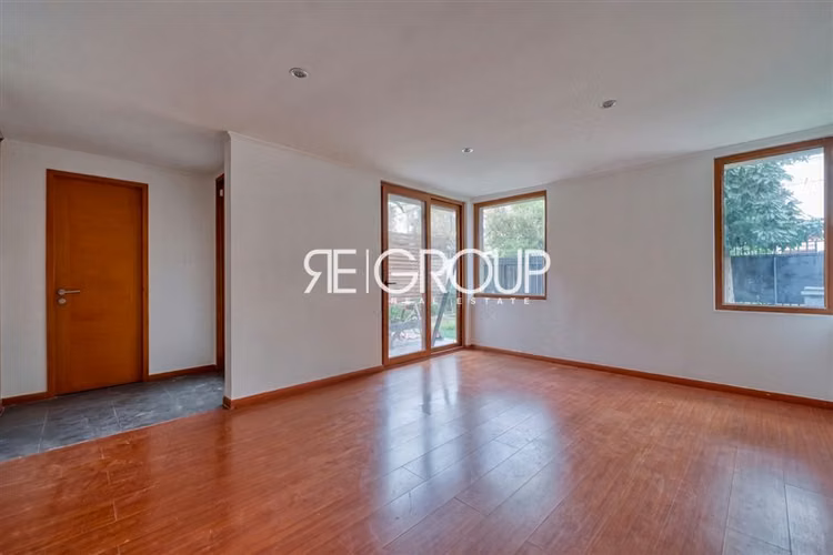 Casa en venta de 5 dorm. en Vitacura - Imagen 4