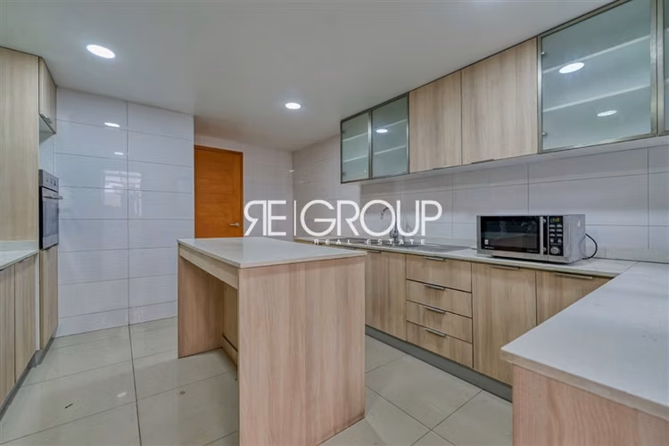 Casa en venta de 5 dorm. en Vitacura - Imagen 9