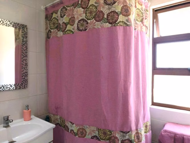 Casa mediterránea en condominio, Peñaflor – 3D 3B, quincho techado, conserjería 24/7