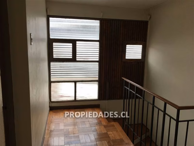 Casa de dos pisos en venta en Ñuñoa - Imagen 27