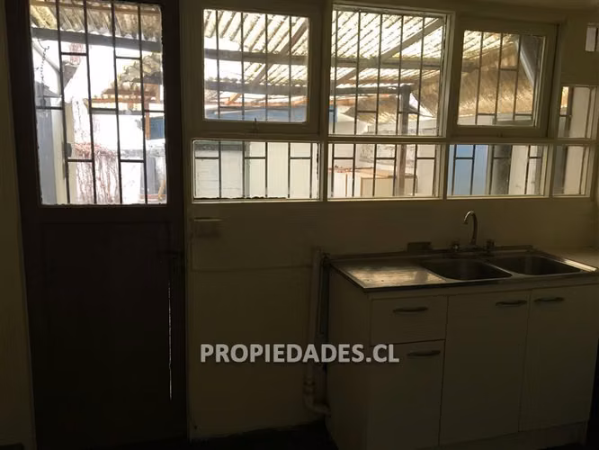 Casa de dos pisos en venta en Ñuñoa - Imagen 18