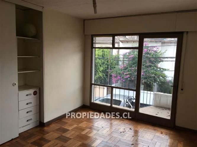 Casa de dos pisos en venta en Ñuñoa - Imagen 30