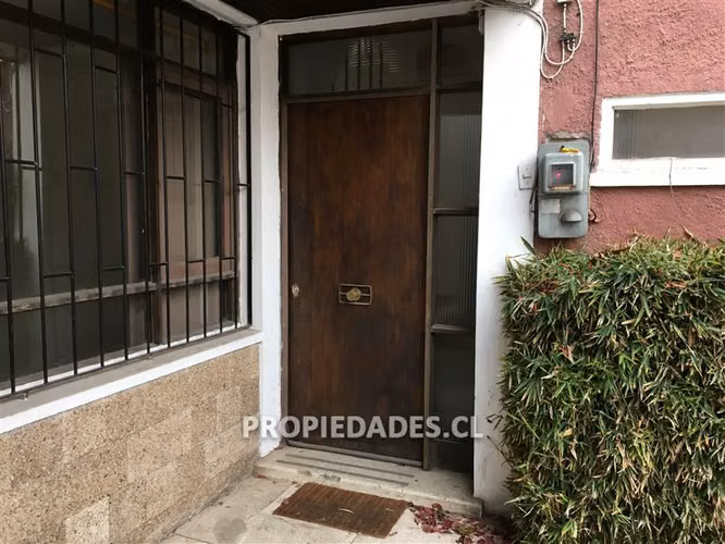 Casa de dos pisos en venta en Ñuñoa - Imagen 5