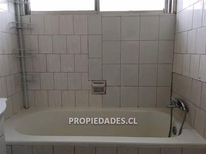 Casa de dos pisos en venta en Ñuñoa - Imagen 36