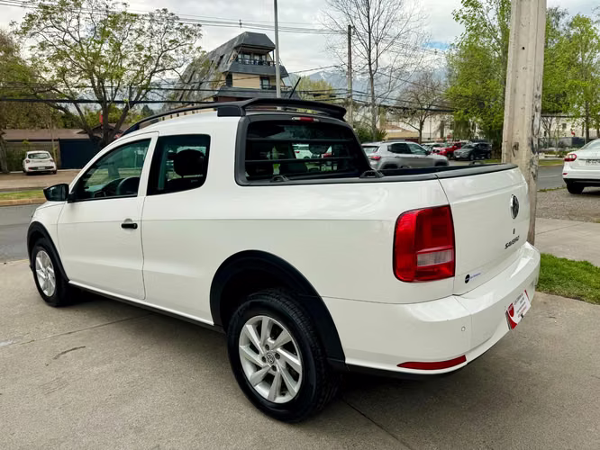 VOLKSWAGEN SAVEIRO COMFORLINE 1.6 MEC FULL CARPLAY AIRBAG ABS VER EN LAS CONDES 2019