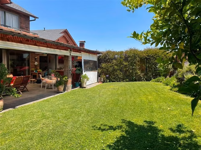 Casa en venta de 4 dorm. en Peñalolén - Imagen 6