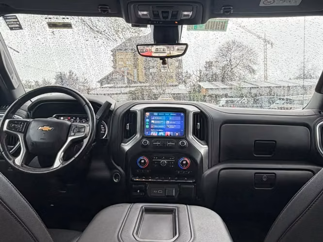 CHEVROLET Silverado 5.3 LTZ HC 2022 - Imagen 19