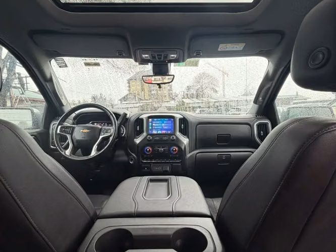 CHEVROLET Silverado 5.3 LTZ HC 2022 - Imagen 11