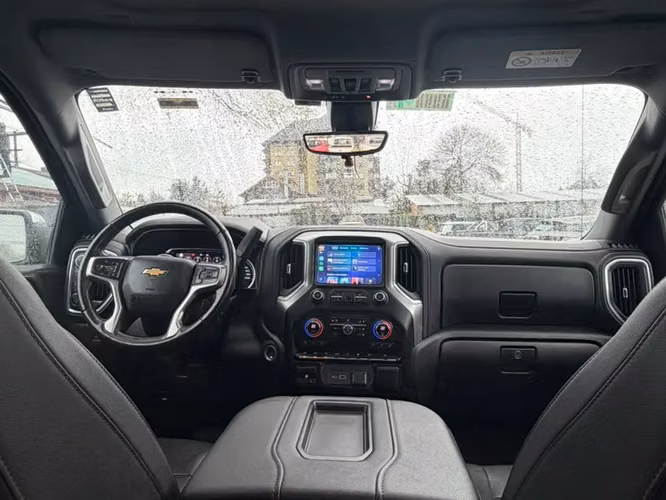 CHEVROLET Silverado 5.3 LTZ HC 2022 - Imagen 14