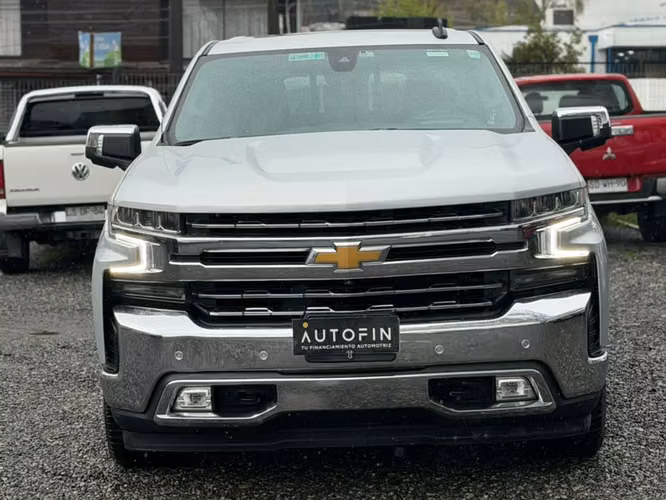 CHEVROLET Silverado 5.3 LTZ HC 2022 - Imagen 5