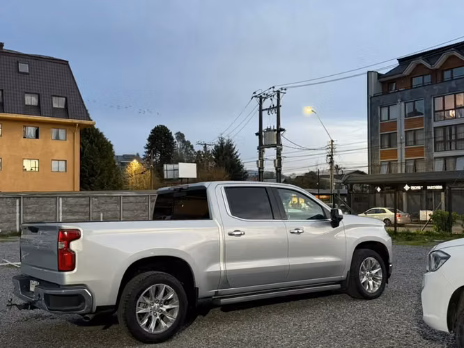 CHEVROLET Silverado 5.3 LTZ HC 2022 - Imagen 20