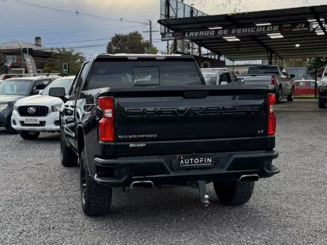 CHEVROLET Silverado 5.3 V8 2021 - Imagen 12