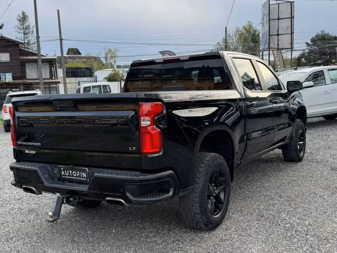 CHEVROLET Silverado 5.3 V8 2021 - Imagen 14