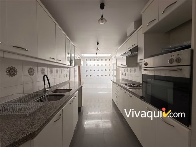 Casa en arriendo de 6 dorm. en Peñalolén - Imagen 6