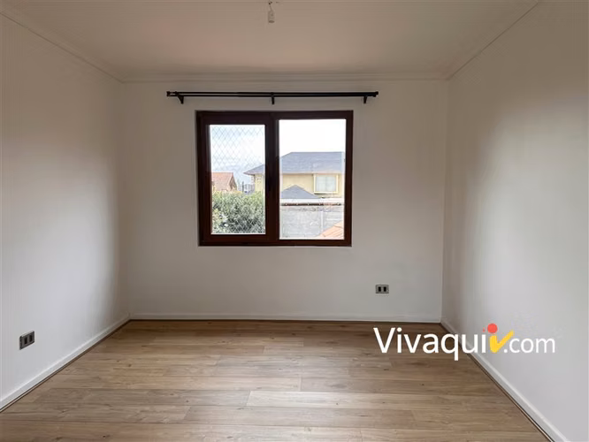 Casa en arriendo de 6 dorm. en Peñalolén - Imagen 14