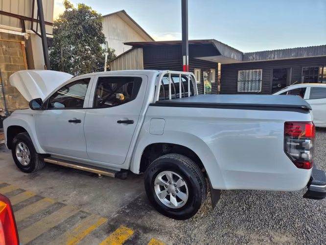 Mitsubishi L200 Work 2.4 2022