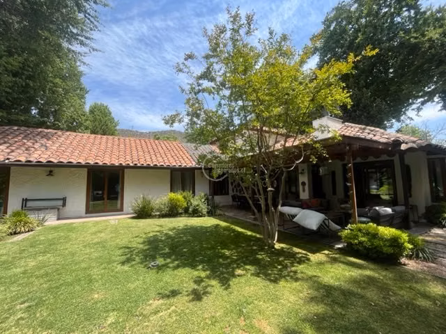 Casa en arriendo Colegio Newland La Dehesa Lo Barnechea