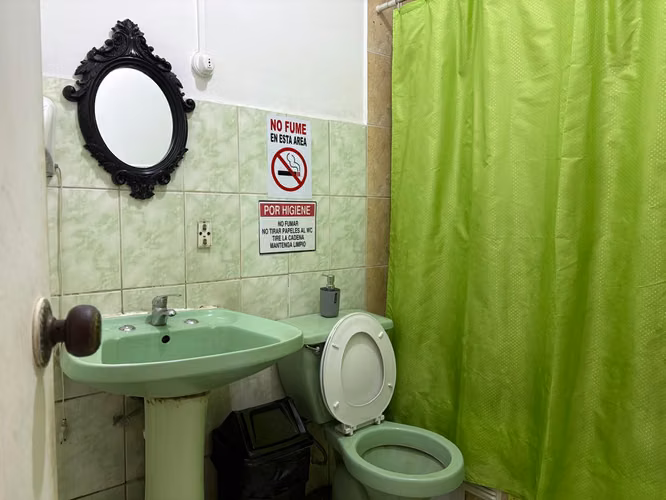 VENTA HOSTERIA/CASA HABITACION CENTRO DE IQUIQUE - Imagen 10
