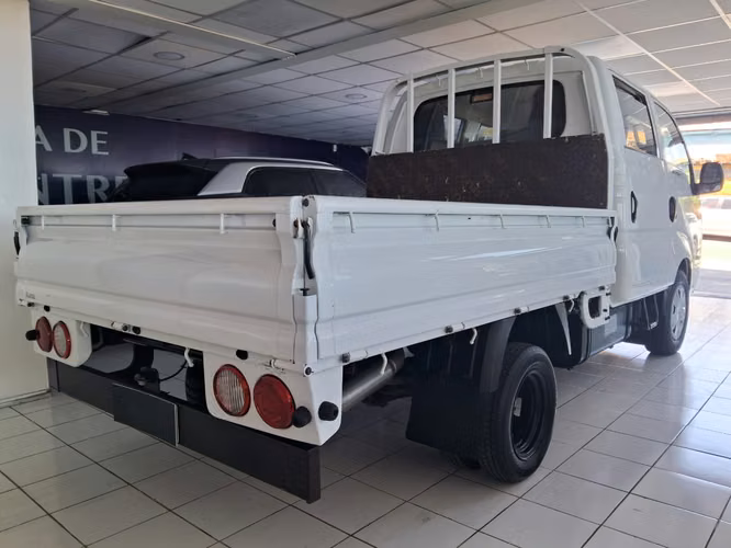 KIA FRONTIER D/C 2.5 6MT DELUXE ABS 2021 - Imagen 6