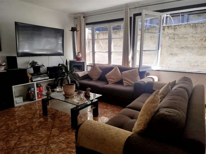 Casa en venta de 5 dorm. en Renca - Imagen 2