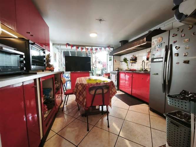 Casa en venta de 5 dorm. en Renca - Imagen 5