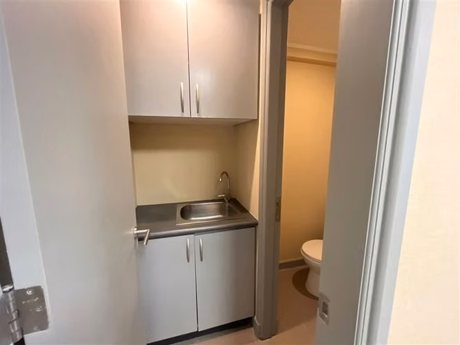 Oficina en venta en centro de Talca - Imagen 4