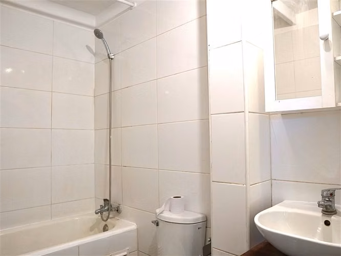 Casa interior en arriendo 2D 2B Bod. 1 Est. LIMACHE. - Imagen 16