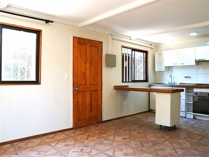 Casa interior en arriendo 2D 2B Bod. 1 Est. LIMACHE. - Imagen 10